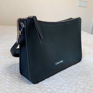 Calvin Klein Sonoma Bubble Lamb Novelty Messenger Crossbody
